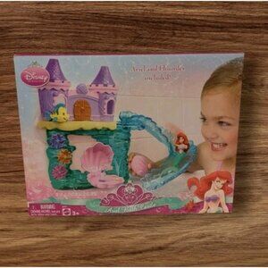 NOS Disney Princess The Little Mermaid Ariel Bath Castle Flounder Playset 2008